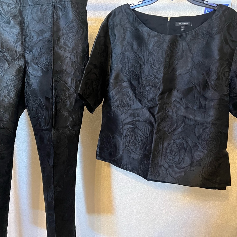 St. John Avani Rose Jacquard Slim Ankle Pants & matching top